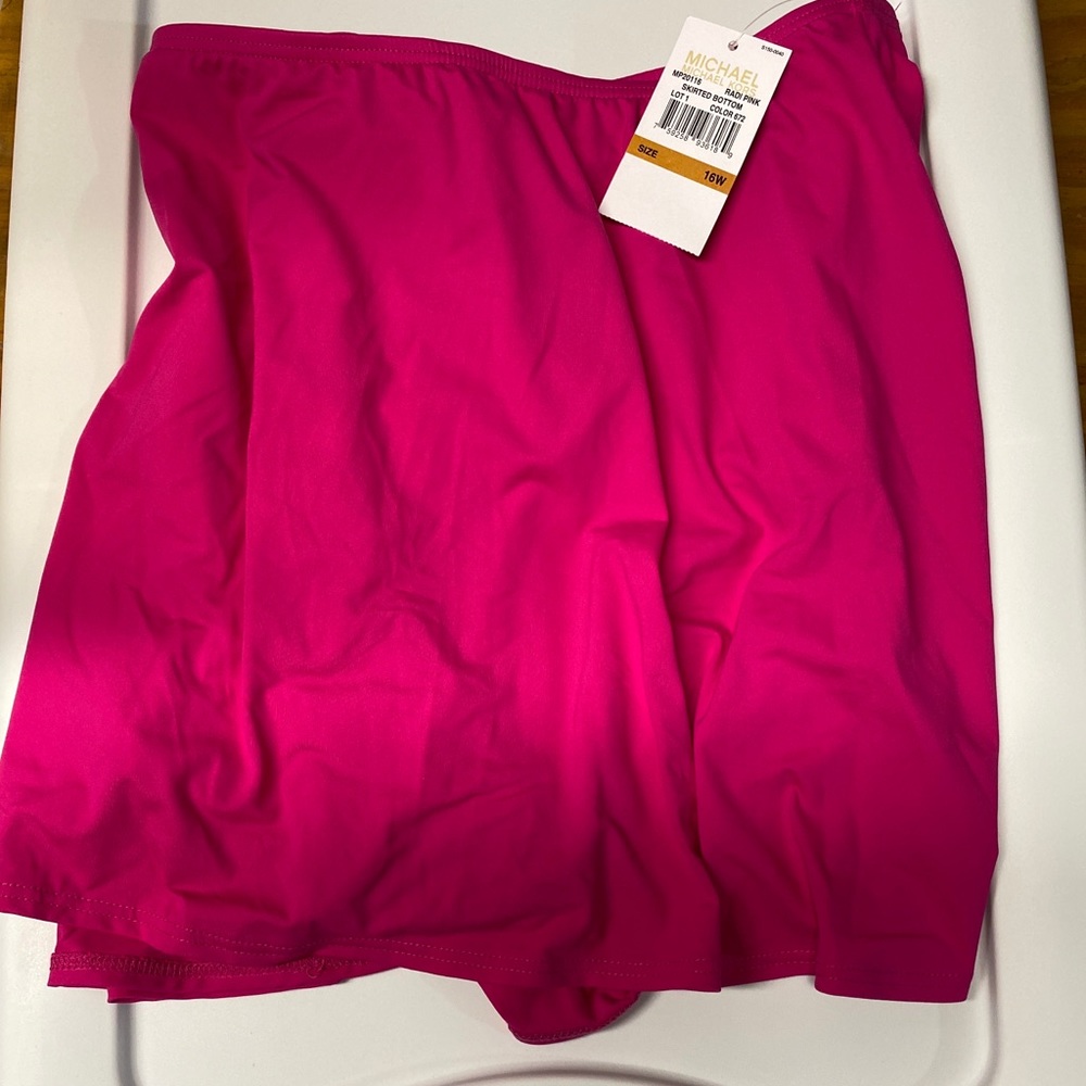 NWT MICHAEL KORS SWIM SKIRT